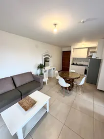 Central and cozy Loft in ASU Sol Shopping Zone - Image 2