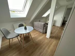 Bright, beautiful, modern apartment - Image 4