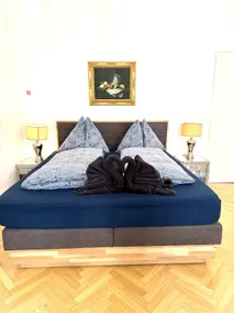Vienna CityApartments - Luxury 1 - Image 2