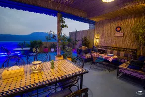 Casa Voyager 'secret garden terrace' - Image 2
