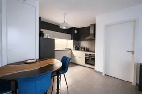 T2 lumineux cosy, terrasse, wifi, Tram D, Parking - Image 3