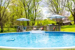 Cottage Escape, Coffee Bar, Lake, Pool, Fish - Image 2
