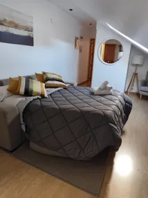 Apartment in La Huerta del Rey – Parking included, 500 square meters - Image 3