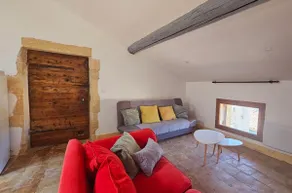 18th-century presbytery • 90 m² • Pont du Gard - Image 5