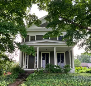 House Above the Hollow - Image 2