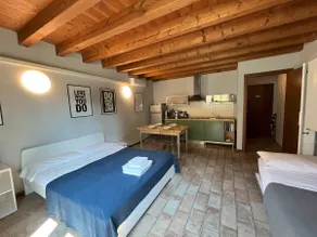 Cozy flat + parking close to City center/Airport - Image 5