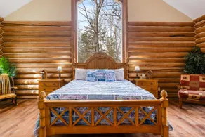 Spacious Log cabin with amazing lake views! Only minutes from LOZ attractions. - Image 5