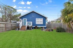 Blue Turtle Inn - light & bright, updated bungalow - Image 3