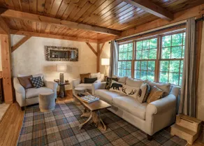 Woodlands Retreat - Image 4