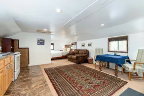 Mountain Apartment Located In Bigcottonwood Canyon - Image 4