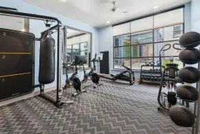 Sentral 2 Bedroom Apt on East 6th St - Image 3
