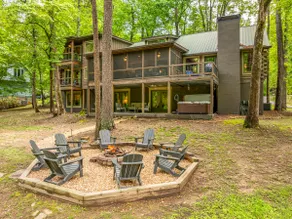The Farmhouse- Riverfront, Fiber, HotTub, Fish, DogOK, Game Room, Movie Room - Image 2