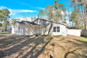 Fully updated 3 bedroom ranch house in Ballantyne - Image 2