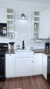 Heart of Uptown -Revamped Historical Home - Image 2
