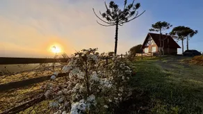 Cabin with hydro and amazing view. - Image 2