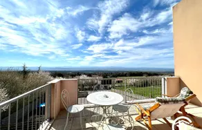 bright loft with panoramic views. Jacuzzi. - Image 3