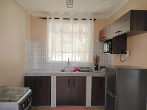 Elevated 2Br•W 3 beds, ample parking, garden patio - Image 2