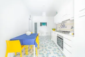 Maiori A stone's throw from the sea (Capone Apartment) - Image 3