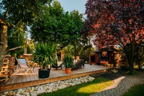 Charming 4-room apartment with a terrace and balcony - Image 3