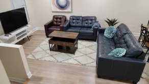 Chic & Roomy Townhome | Close to IAD+Free Parking - Image 3