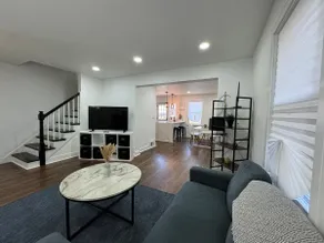 DC Retreat w/ Pvt Parking – Near Metro & Sights! - Image 2