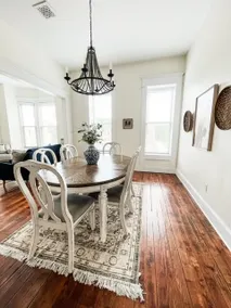 LG Downtown Loft/2 King Beds/Overlooking Broadway - Image 3