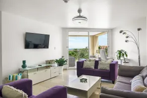 Oasis-Fantastic Condo Overlooking Eagle Beach - Image 2