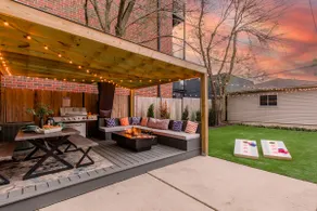 BoHo House - A Chic, 1903 Chicago Workers Cottage - Image 2