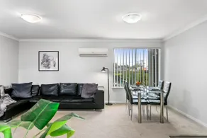 Whole upper floor apartment - Image 3