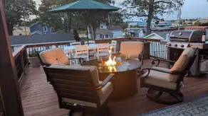 Modern, charming, family retreat. Great location - Image 2