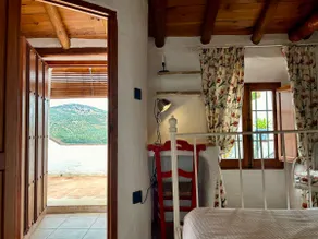 Soleá: a century-old house with views. - Image 4