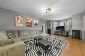 Arcade | 4BR/2BA | Walkable to Brady St. | AC - Image 2