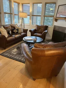 COZY condo next to pool & hot tub - Image 3