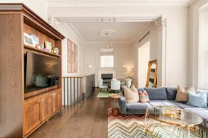 £12 million Buckingham Palace duplex with garden - Image 2
