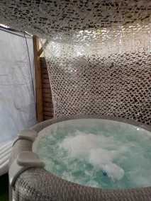 Cozy chalet for romantics with spa, enclosed garden - Image 2