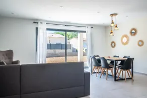 Beautiful air-conditioned villa - Image 2