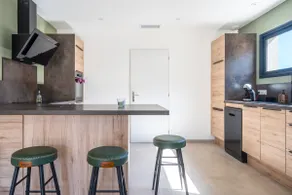 Beautiful air-conditioned villa - Image 4