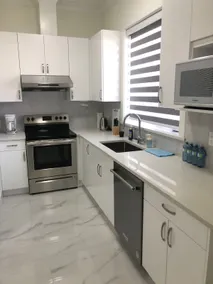Main Level Lane Suite - 2 Bedroom+Kitchen - Image 2
