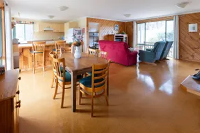 Cosy 2 bedroom cottage with majestic Karri views. - Image 3