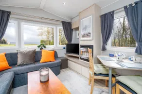 Curlew Lodge- Holiday Home - Image 2