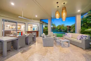 Riverside Breeze - luxury family retreat with pool - Image 4