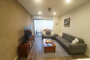 Modern air-conditioned 3-bedroom townhouse in centre of Cape Woolamai - Image 5
