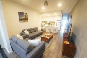 Modern air-conditioned 3-bedroom townhouse in centre of Cape Woolamai - Image 4