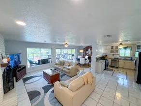 Tropical Waterfront Beach Home with Pool & Jacuzzi - Image 5