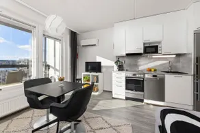 Bright apartment next to Verkatehdas - Image 2