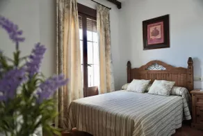 Stunning Rural House in the Sierra de Aracena - Image 3