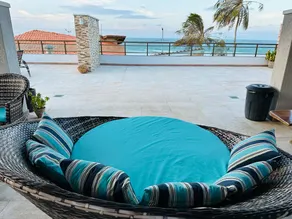 Charming apartment with swimming pool just a few steps from the sea. - Image 3
