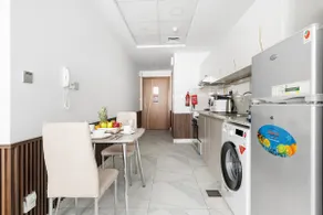 Majestic Studio | Canal View | Business Bay - Image 5