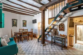 COUNTRY HOUSE WITH CHARM - Image 3