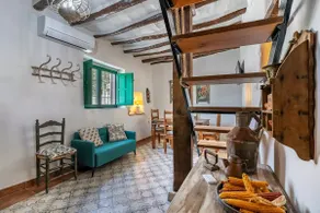 COUNTRY HOUSE WITH CHARM - Image 4